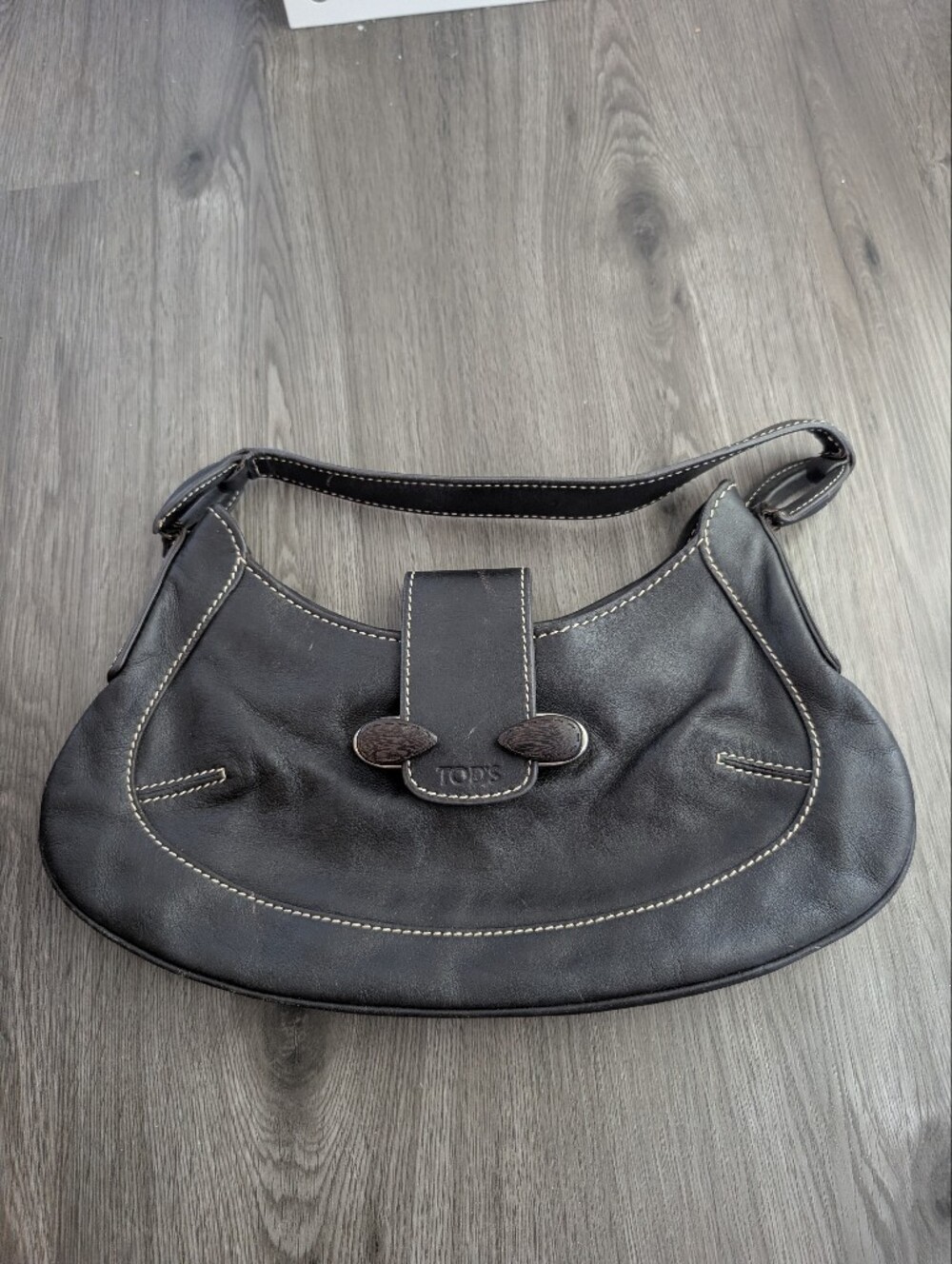 Vintage Tods Pebble Leather Shoulder Bag